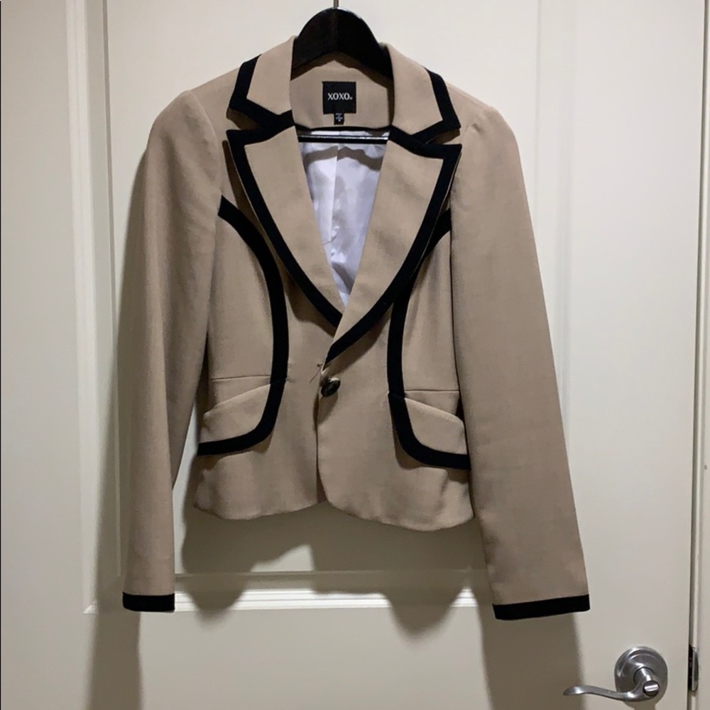 Black and Beige Blazer (S)